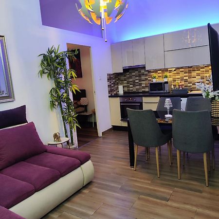 Dolce Vita Supremier Apartment บูดาเปสต์ ภายนอก รูปภาพ
