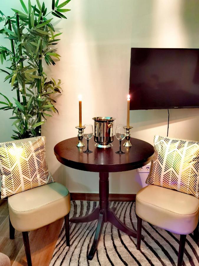 Dolce Vita Supremier Apartment บูดาเปสต์ ภายนอก รูปภาพ