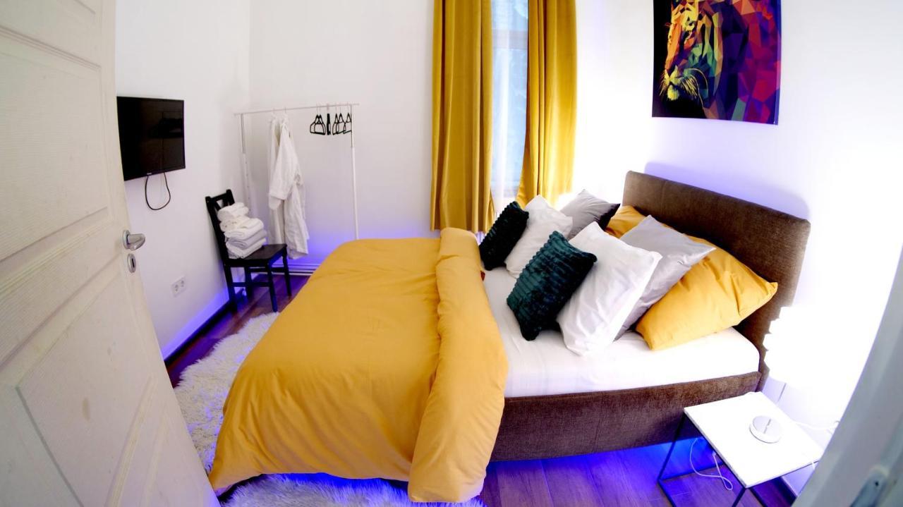 Dolce Vita Supremier Apartment บูดาเปสต์ ภายนอก รูปภาพ