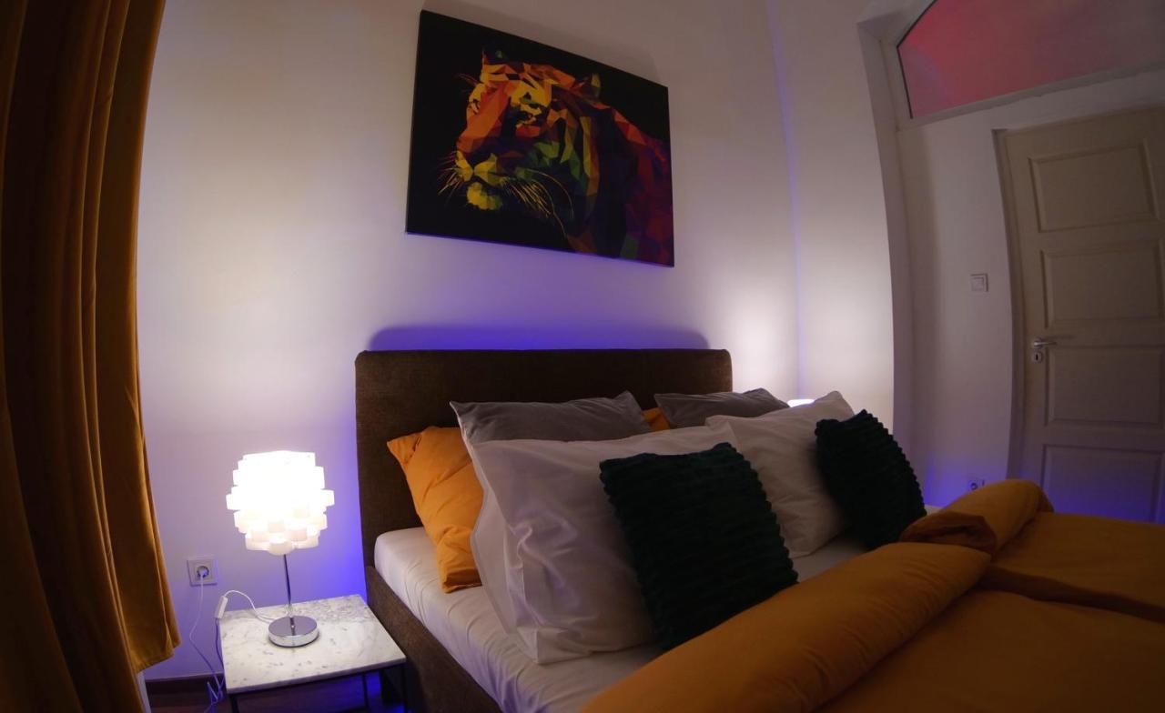 Dolce Vita Supremier Apartment บูดาเปสต์ ภายนอก รูปภาพ