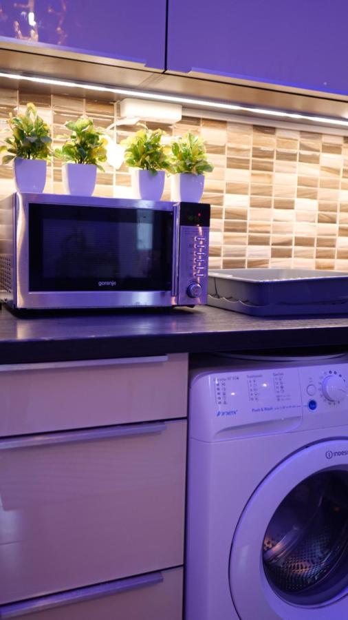 Dolce Vita Supremier Apartment บูดาเปสต์ ภายนอก รูปภาพ