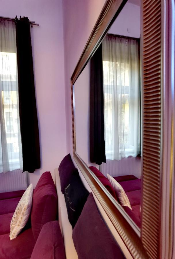 Dolce Vita Supremier Apartment บูดาเปสต์ ภายนอก รูปภาพ